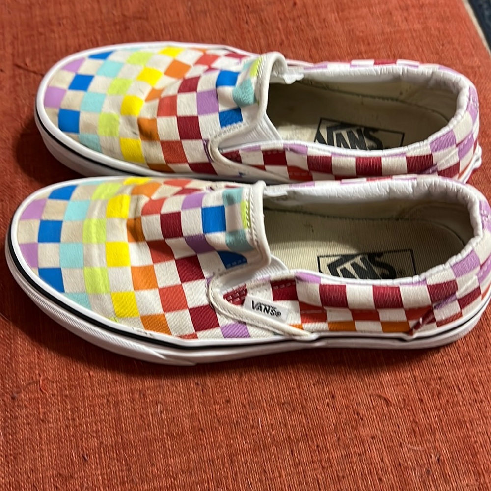 Unisex Rainbow color checkered Vans -used.  Size 6 women/ 4.5 men